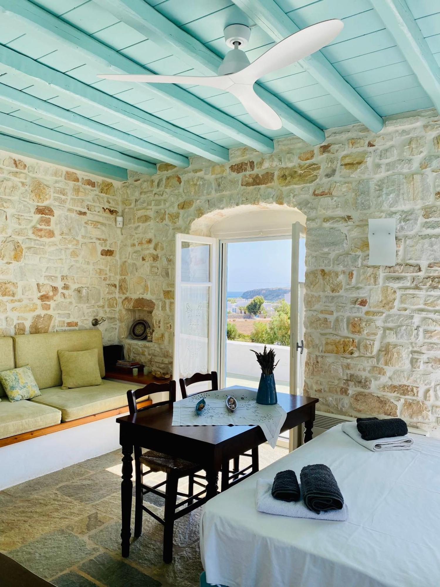 Santa Maria Traditional Stone Studio Экстерьер фото